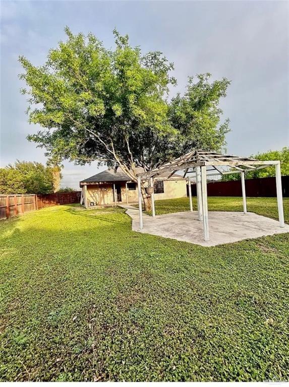Photo 4 of 317 Whitewing Drive