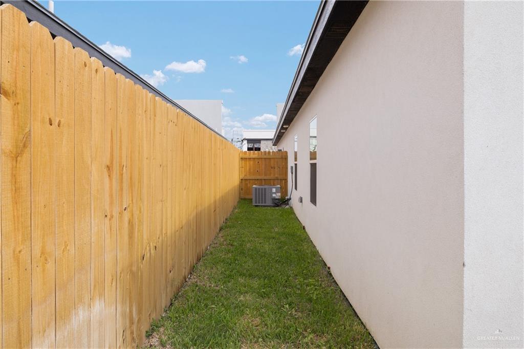 Photo 13 of 4217 Heron Avenue #24