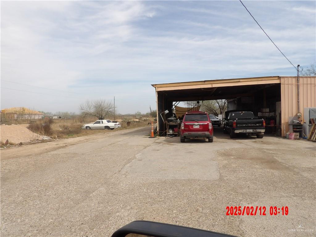 Photo 3 of 8140 Fm 1015 Street
