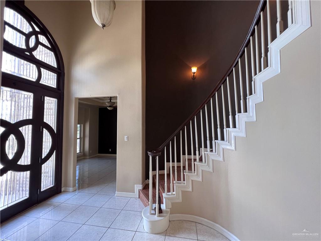 Photo 7 of 3701 Blue Jay Drive