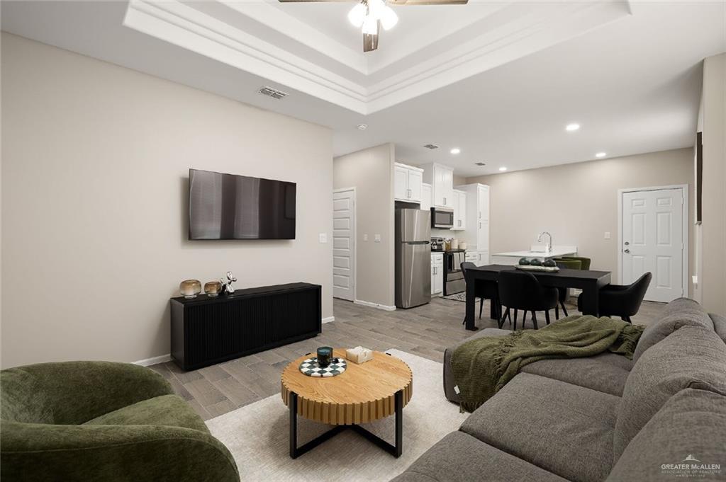 Photo 8 of 2613 Hayes Avenue #3