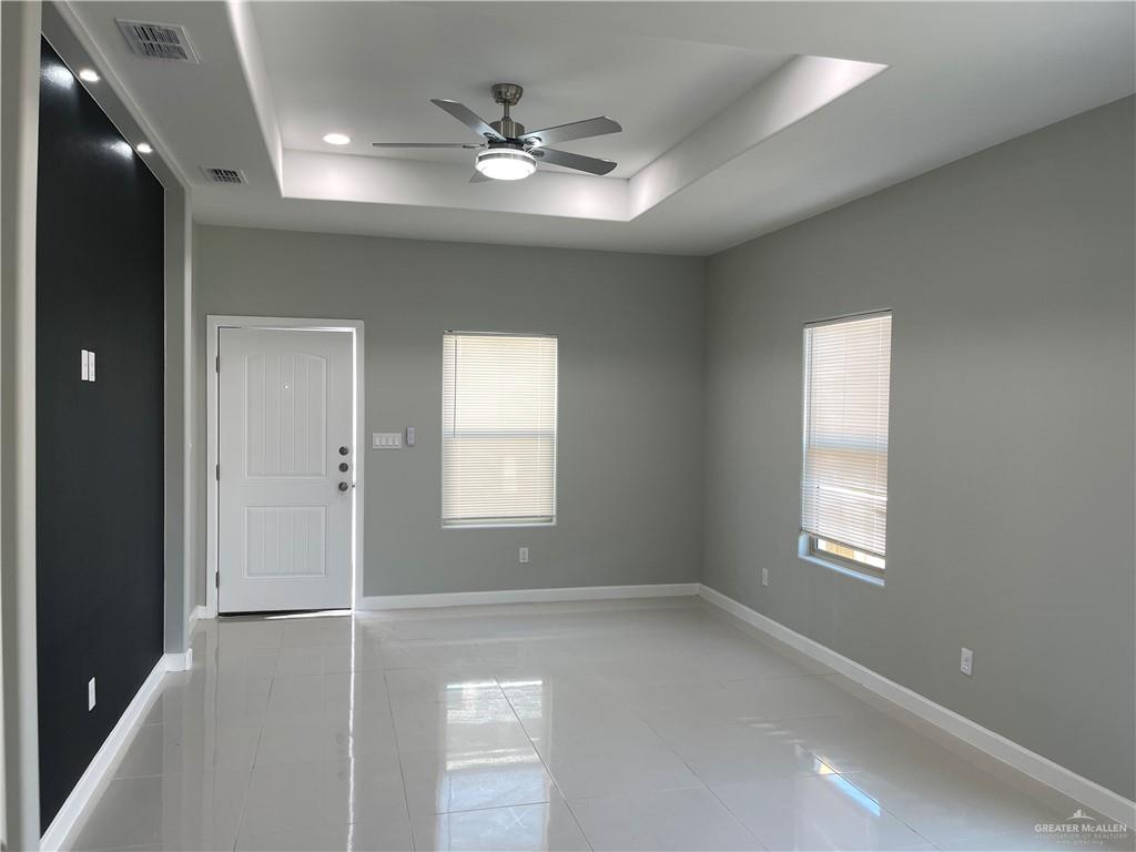 Photo 2 of 205 St. Helena Avenue #2