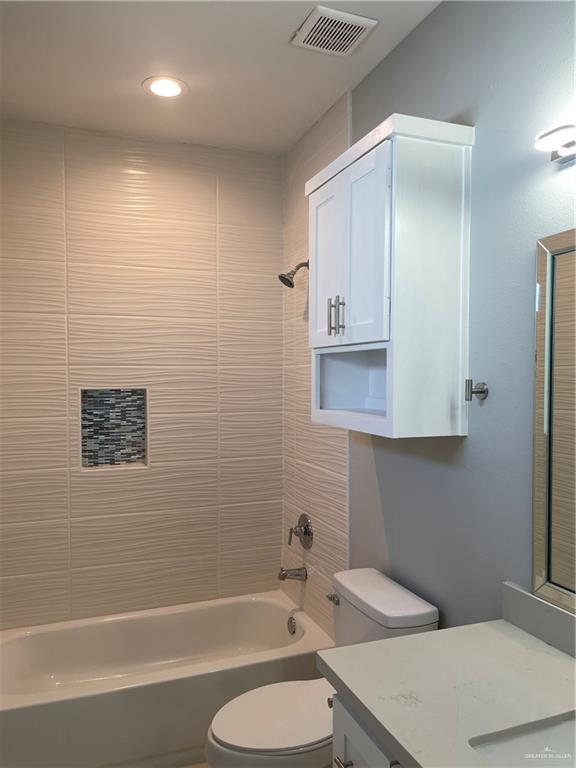 Photo 7 of 205 St. Helena Avenue #2