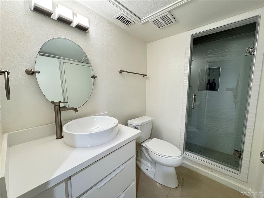 Photo 24 of 2708 Howard Lane #E3