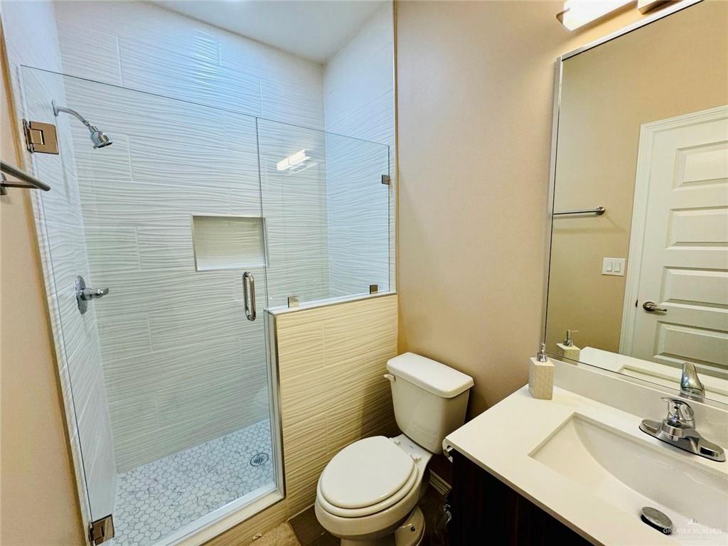 Photo 13 of 3013 Driftwood Street #1
