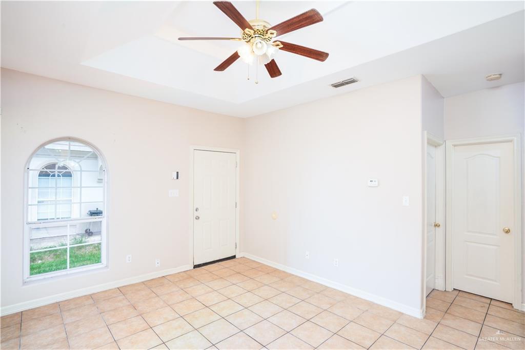 Photo 6 of 604 Buena Vista Drive #G