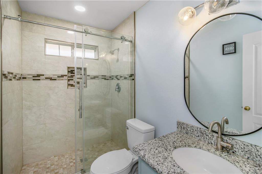 Photo 5 of 2317 Pelican Avenue