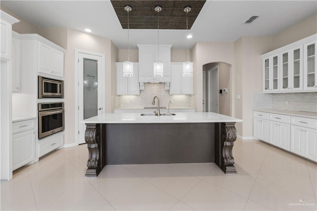 Photo 9 of 4916 Juno Drive