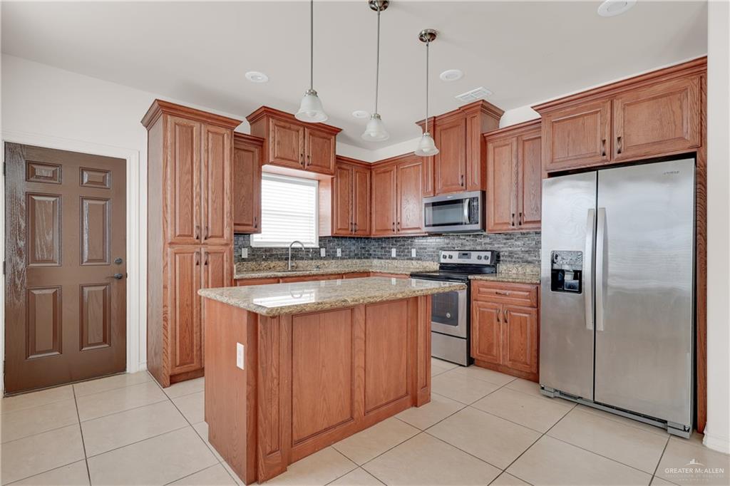 Photo 5 of 2801 Sabercat Avenue