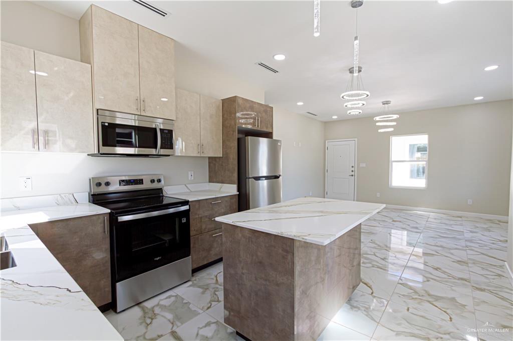 Photo 5 of 409 Emerald Avenue #1,2,3,4