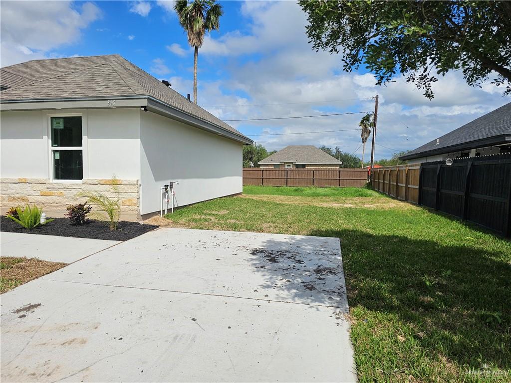 Photo 5 of 315 Sandy Avenue
