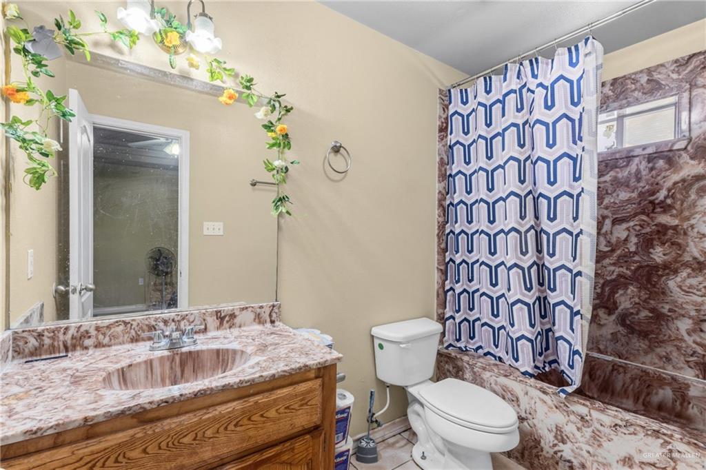 Photo 11 of 205 Amy Drive