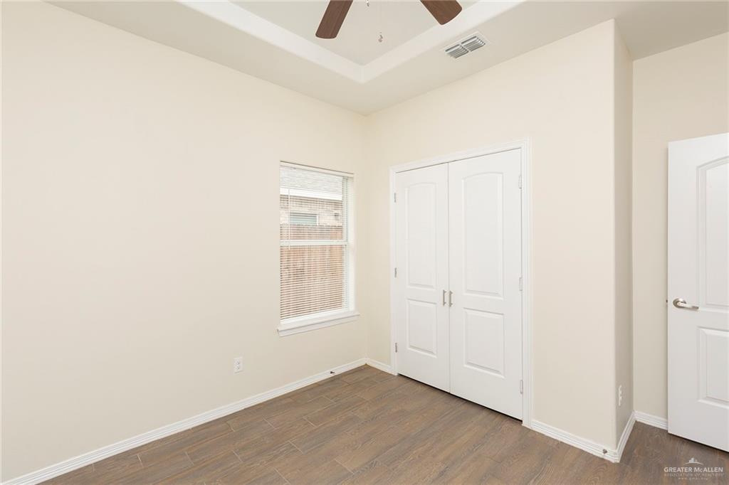 Photo 11 of 1710 Cortlandt Street