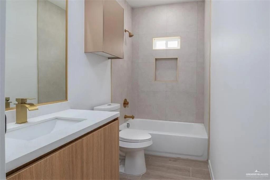 Photo 11 of 2709 Brookside Bend Street #2
