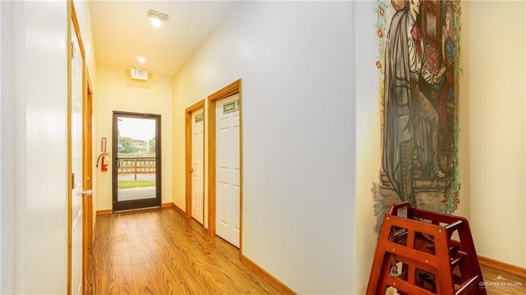 Photo 14 of 4951 Fm 493
