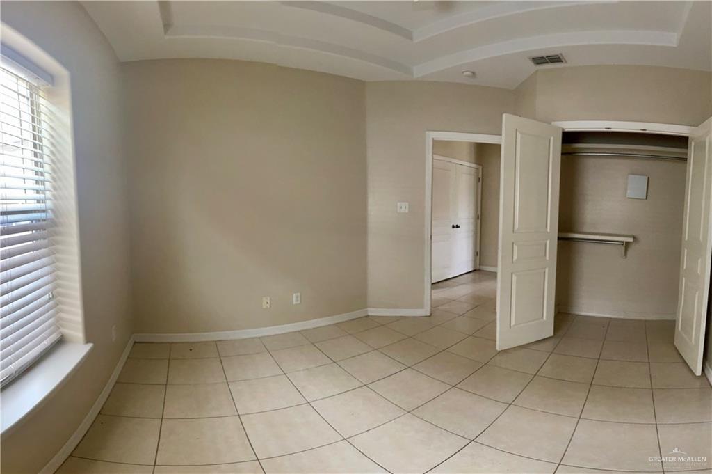 Photo 6 of 3103 Scottland Drive