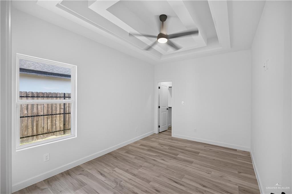 Photo 20 of 808 Brushfield Avenue