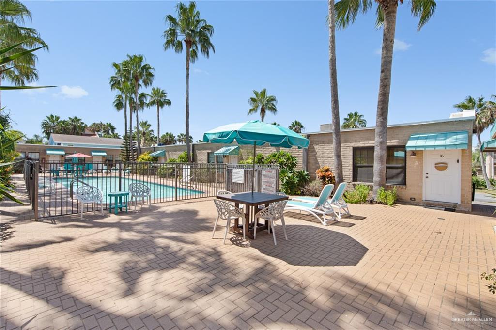 Photo 11 of 211 Bahama Street #403