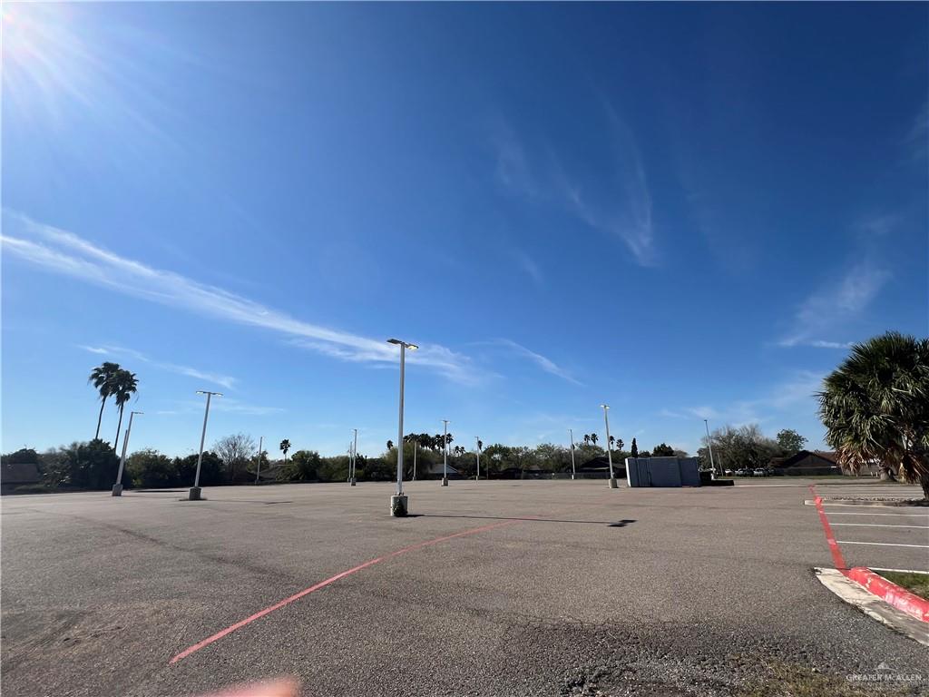 Photo 34 of 1140 Alton Gloor Boulevard