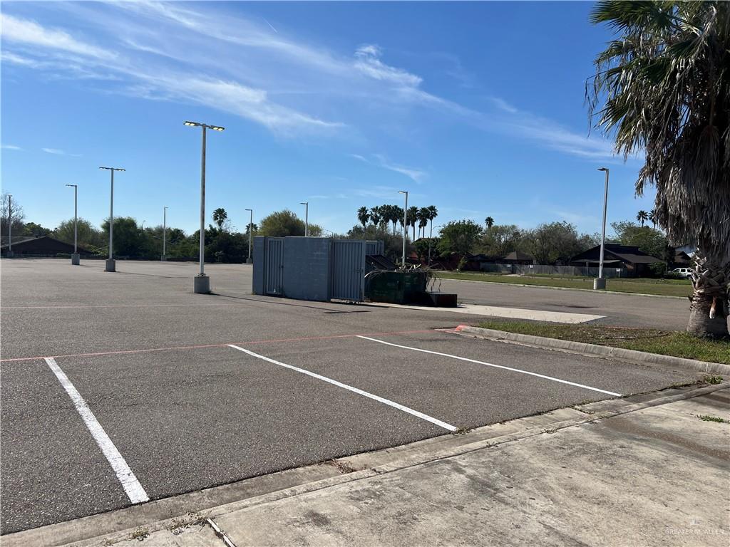 Photo 35 of 1140 Alton Gloor Boulevard