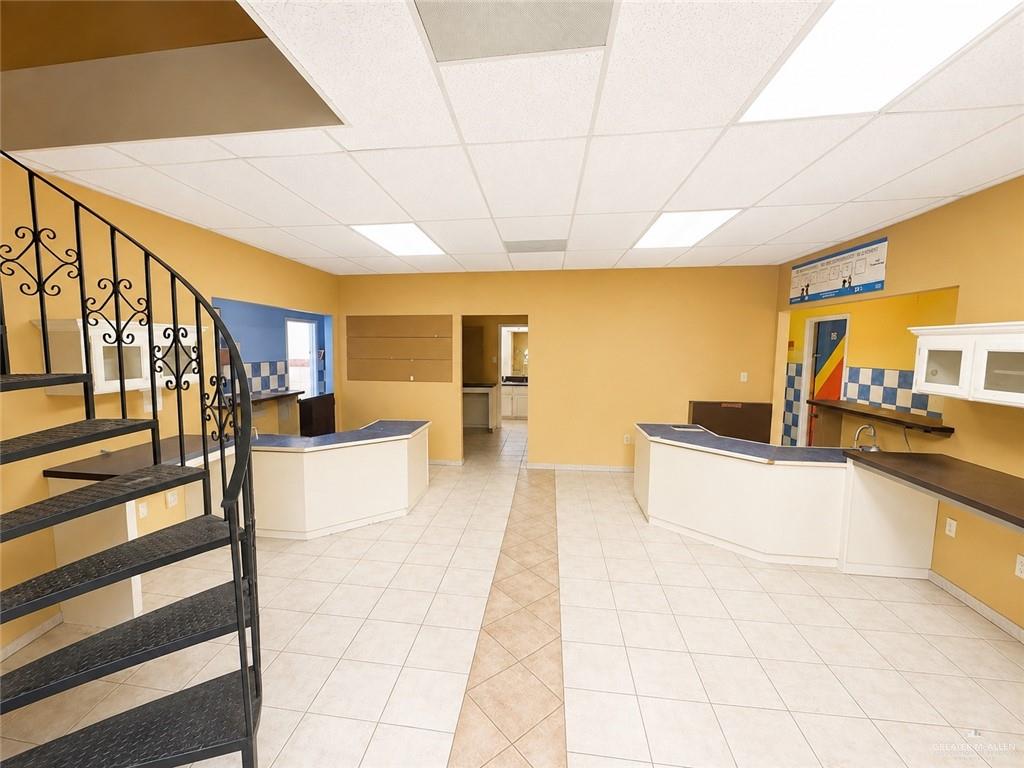 Photo 5 of 204 Palmview Drive