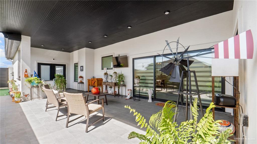 Photo 33 of 2701 Versace Drive