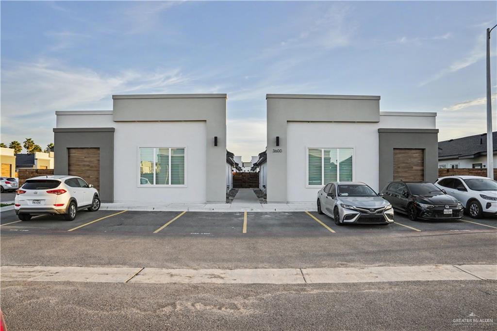 Photo 1 of 3600 Mary Lane #2, Weslaco