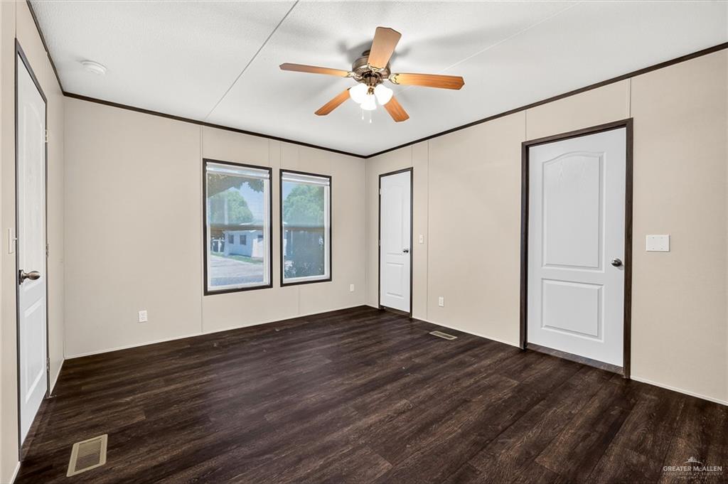 Photo 9 of 2100 Bracey Street