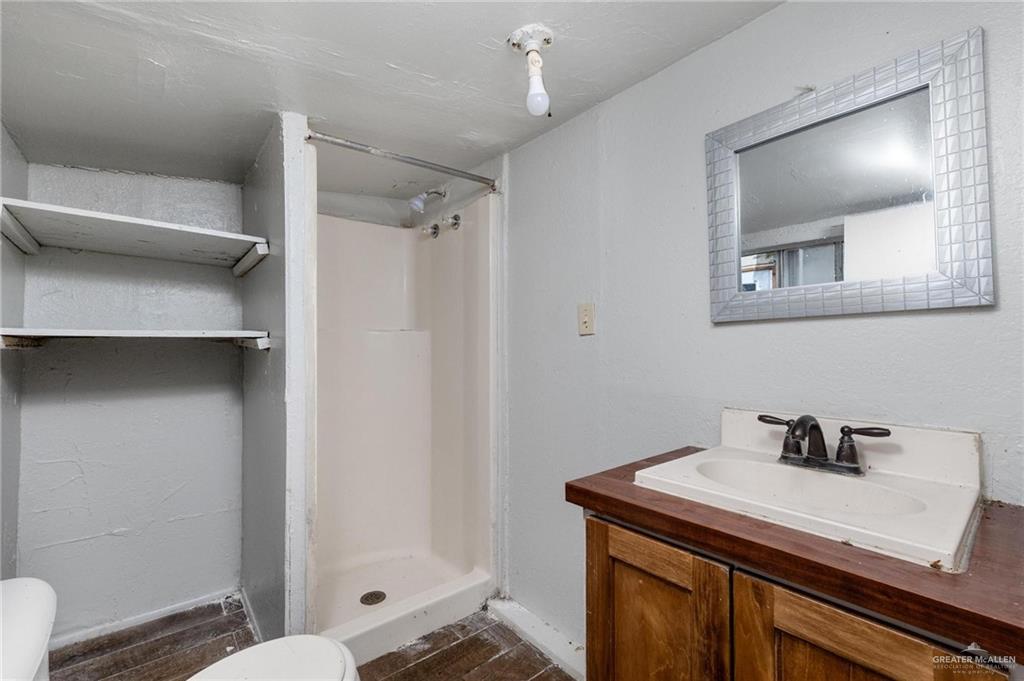 Photo 6 of 408 Villarreal Street