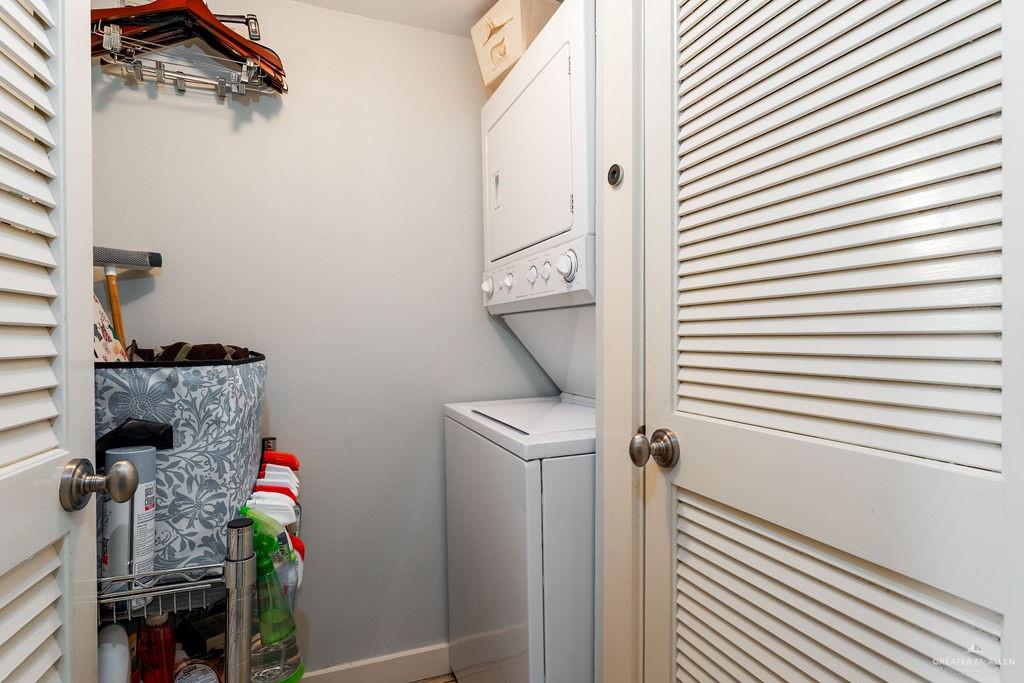 Photo 11 of 114 Tarpon Street #201