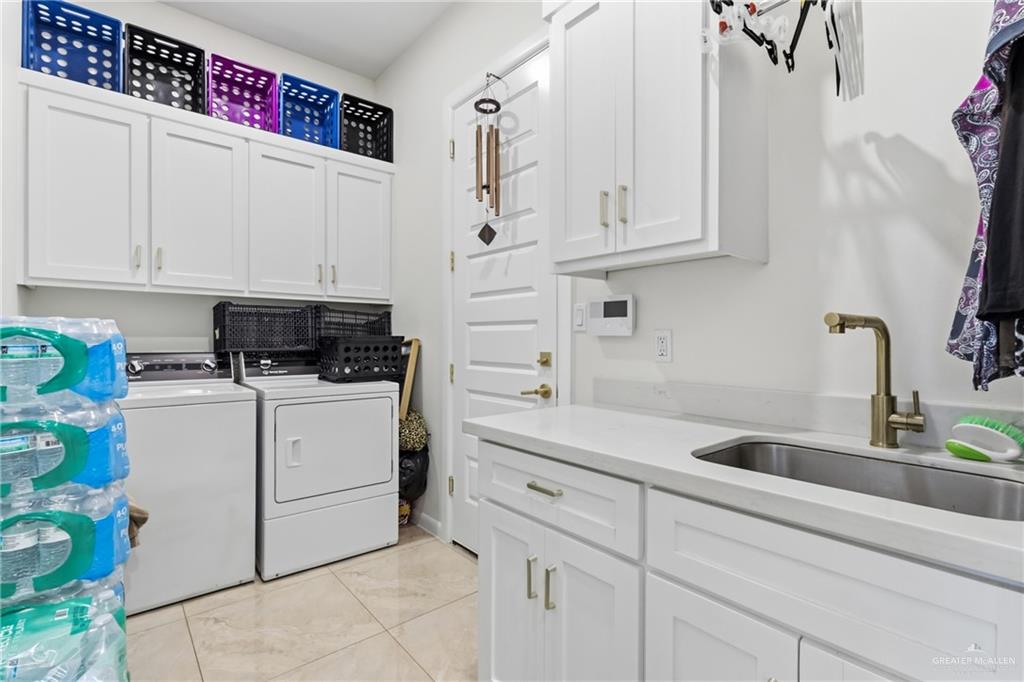 Photo 18 of 3425 Camellia Avenue