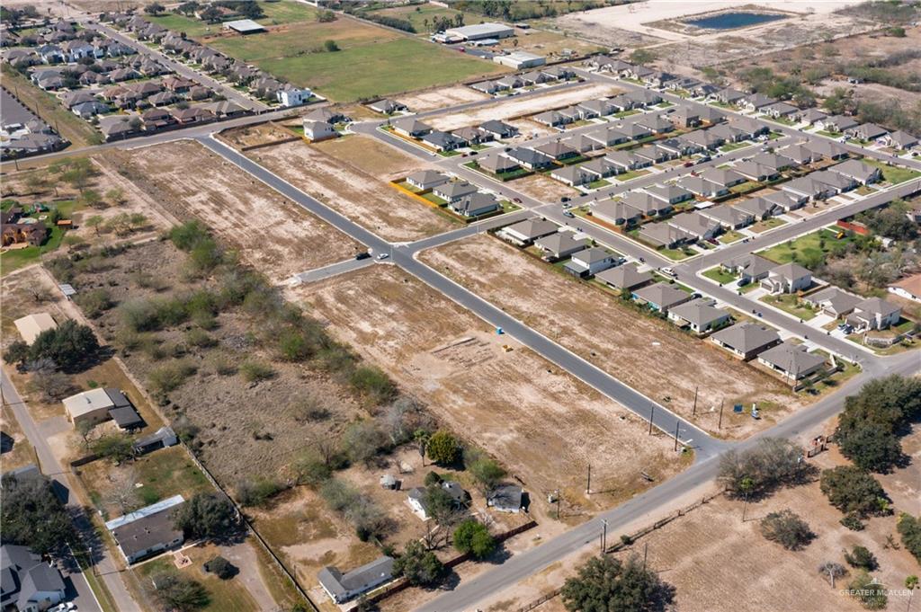 Photo 2 of 5200 Teal Avenue