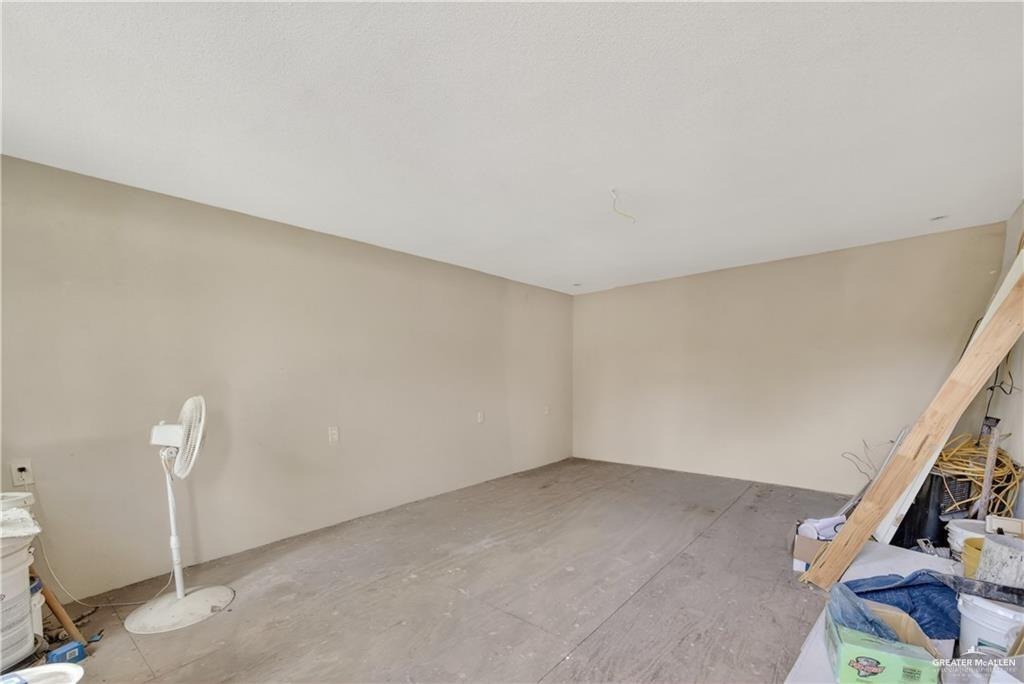 Photo 11 of 7005 Jewel Drive