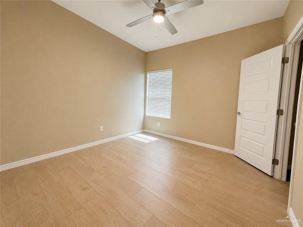 Photo 7 of 3101 Sandlewood Street #2