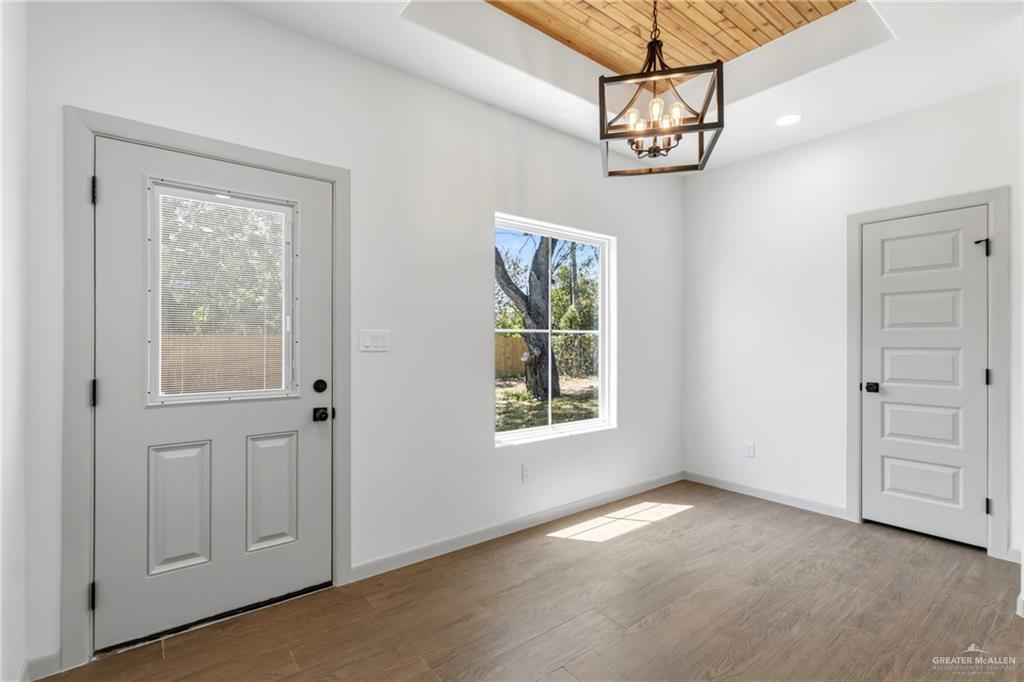 Photo 9 of 1202 Wright Avenue