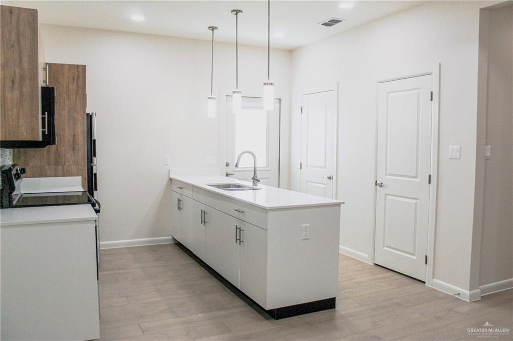 Photo 6 of 512 Brito Lane #4