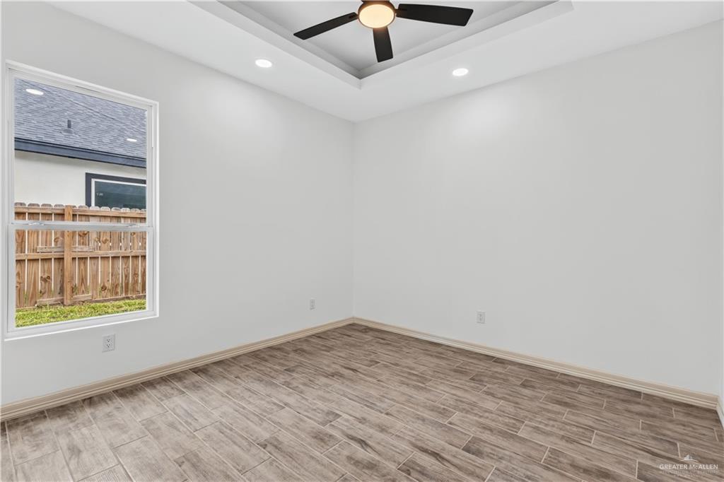 Photo 12 of 2915 Arboledas Drive
