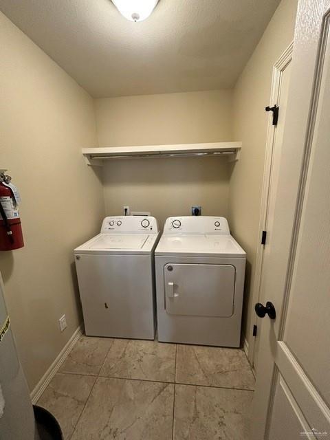 Photo 16 of 2603 Eisenhower Avenue #2