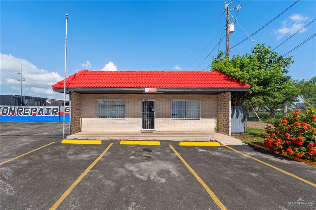 Photo 1 of 4309 Veterans Boulevard, San Juan