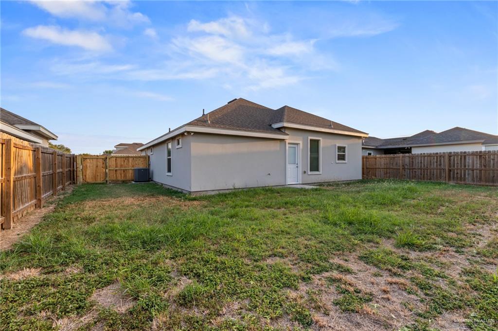 Photo 17 of 406 La Villita Drive