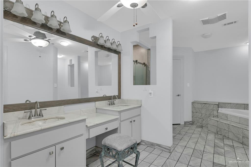Photo 11 of 3207 San Luis Circle