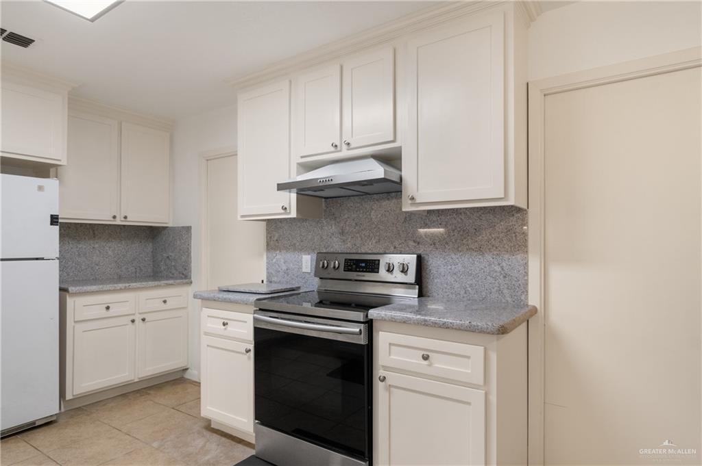 Photo 6 of 1204 4th Street