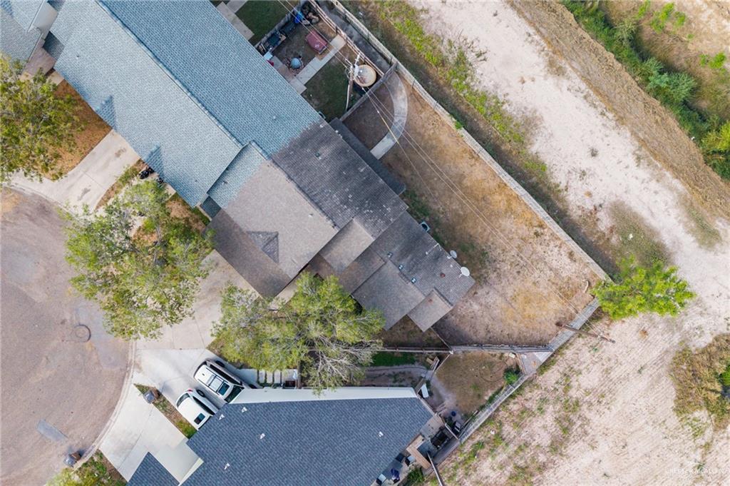 Photo 13 of 2601 Nassau Street