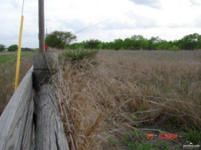 Photo 3 of 27203 US Highway 281 Street