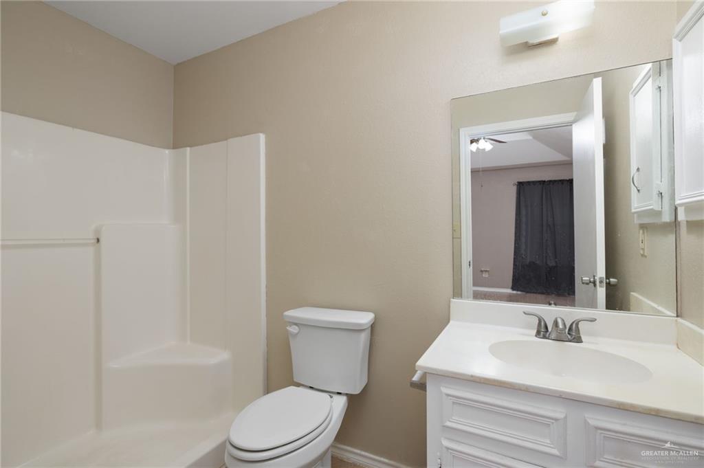 Photo 7 of 3108 Kingsborough Avenue