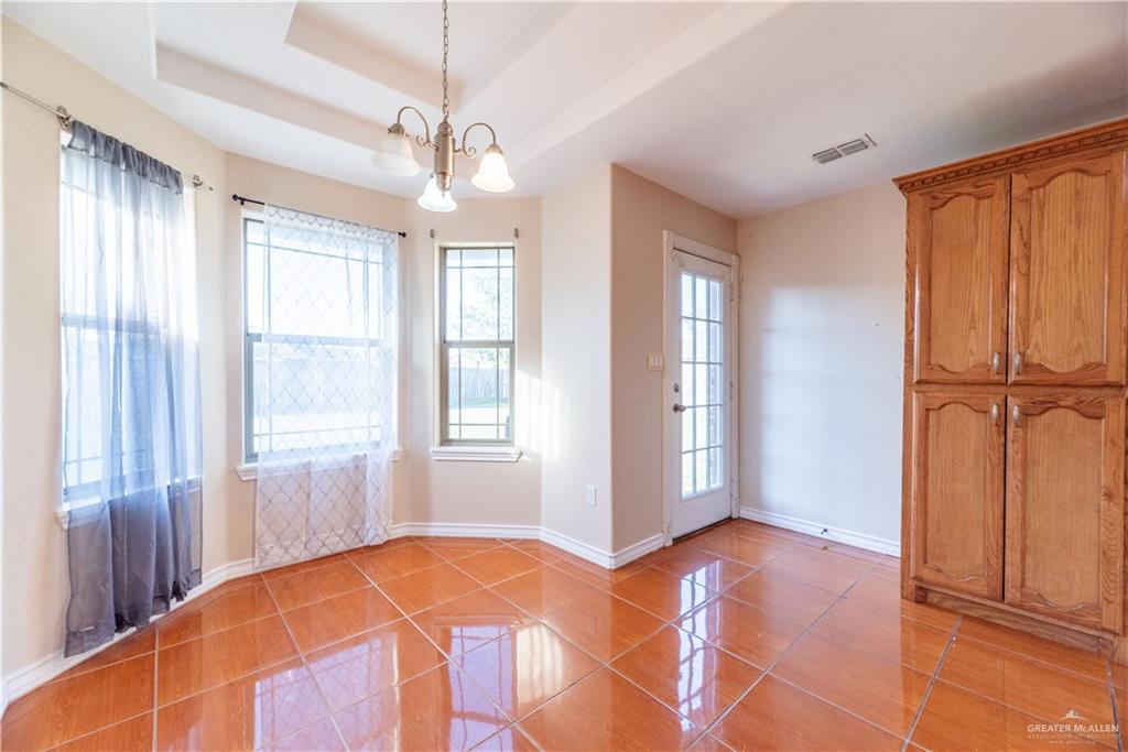 Photo 8 of 2117 Kilgore Avenue