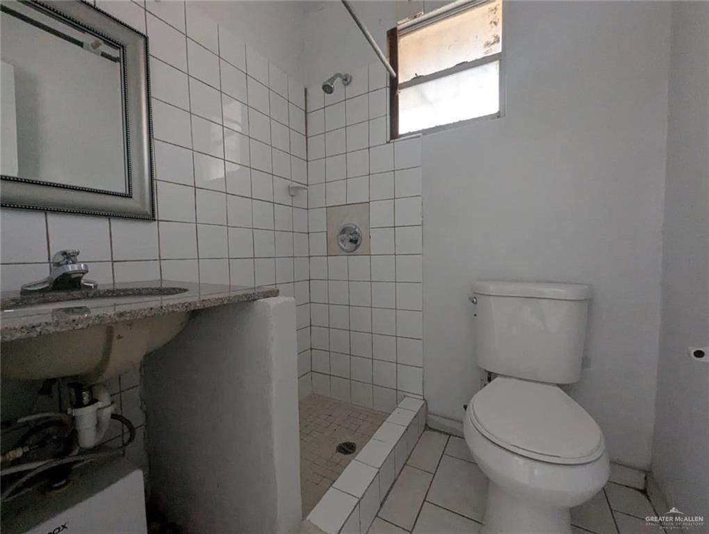 Photo 20 of 8014 Lopez Street