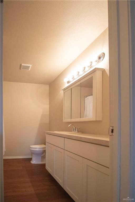 Photo 11 of 601 Hibiscus Avenue #1