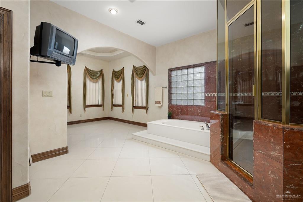 Photo 15 of 1709 Palazzo Drive