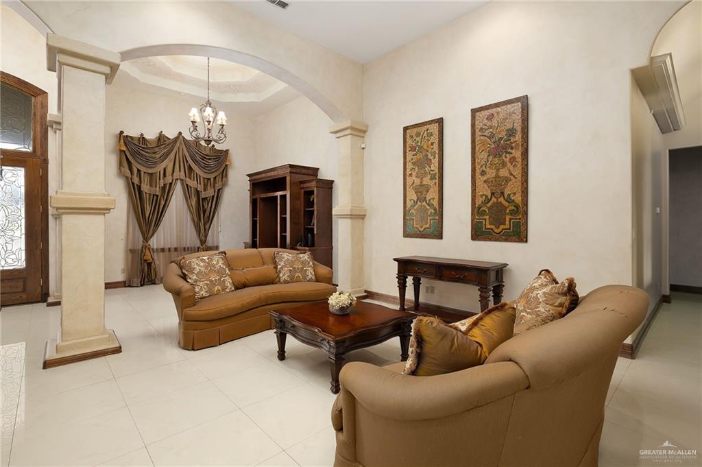 Photo 2 of 1709 Palazzo Drive